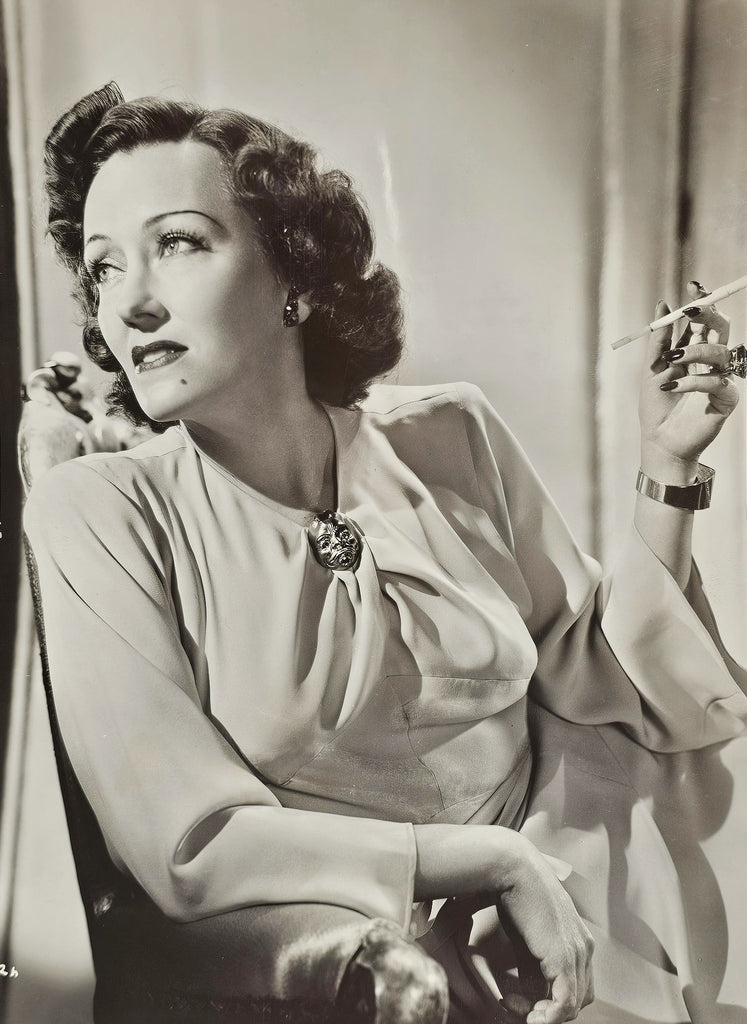 Glorious Gloria Swanson in Hollywood with Fabulous Laykin Jewels : 1941